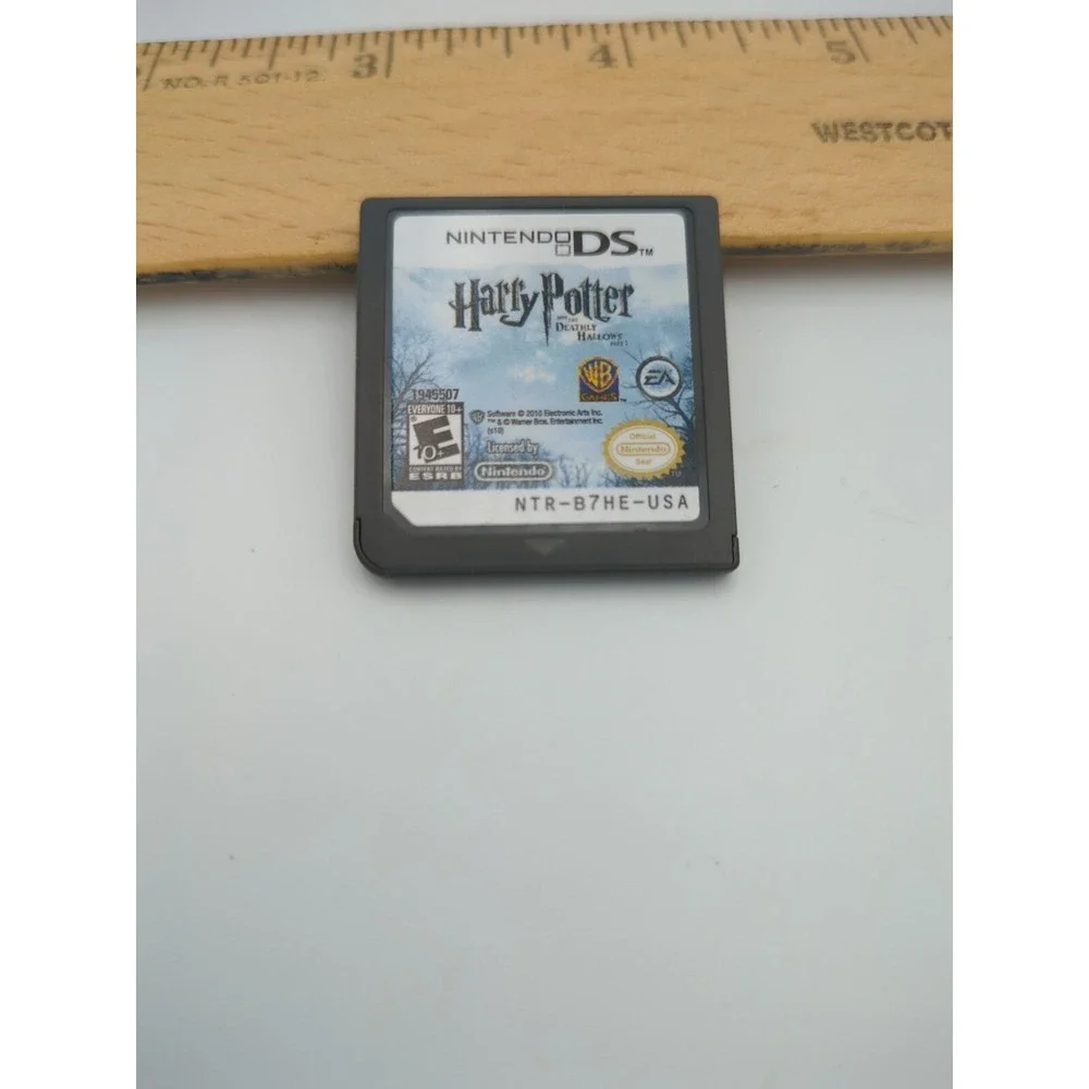 Harry Potter Deathly Hallows MEGAMIND Blue‎ Defender for Nintendo DS Lot of 2